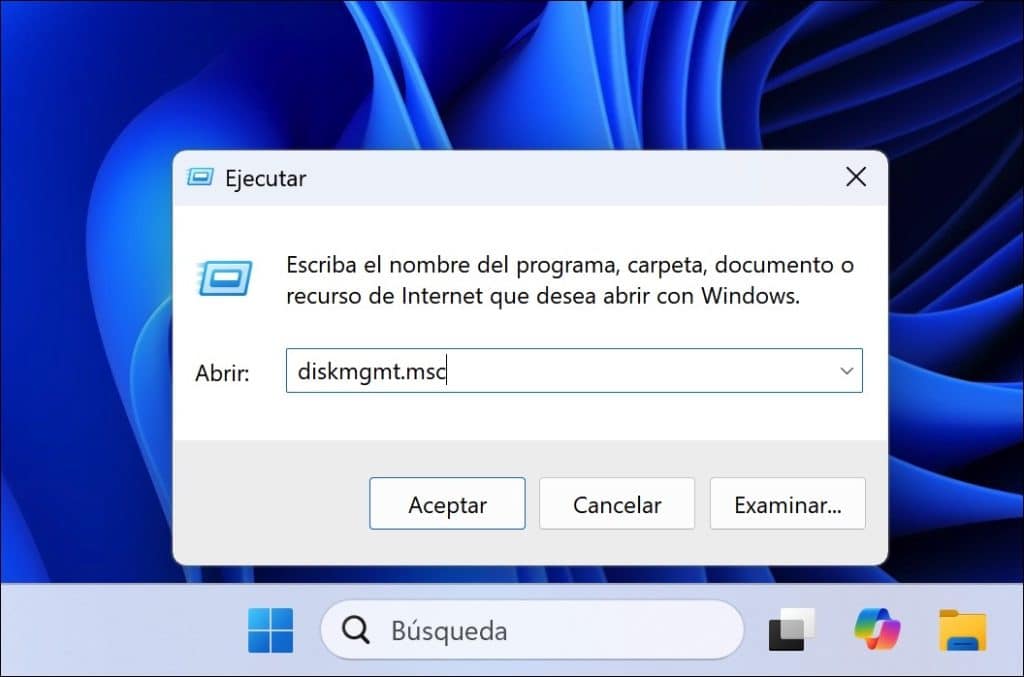 Abrir la administración de discos a través de Ejecutar